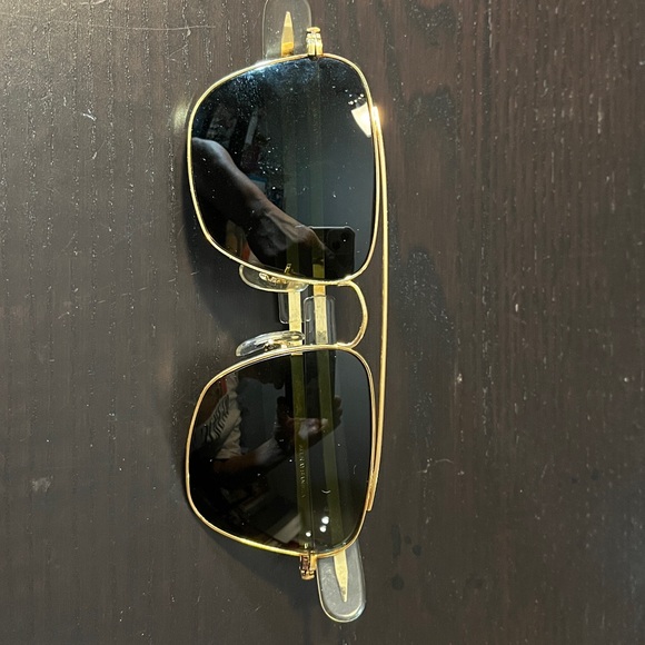 Vintage L & B Ray Bans Gold Aviator Sunglasses No Case - Picture 2 of 6